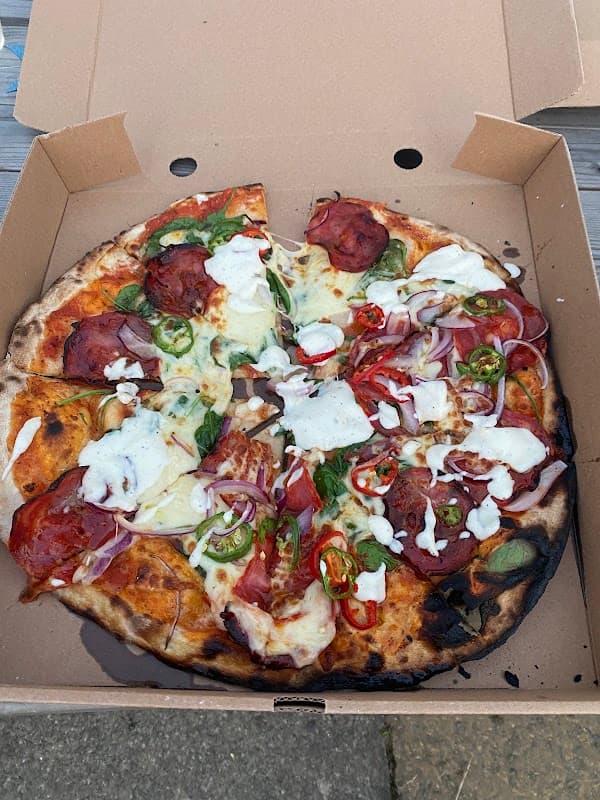 Florio's Pizza Co, Liss