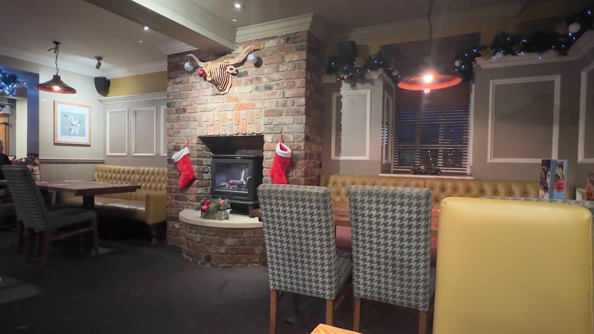Great Oak Beefeater, Petersfield